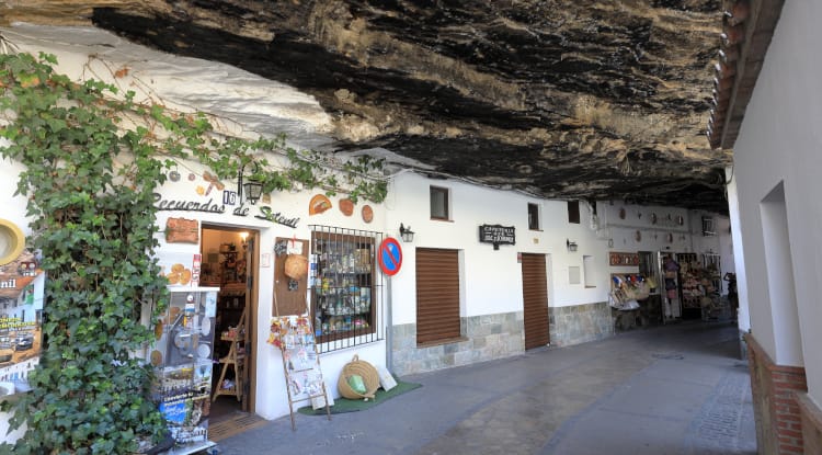 Setenil de las Bodegas