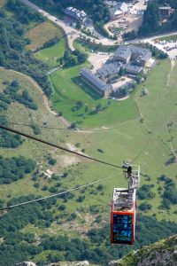 Telesferico y Parador de turismo