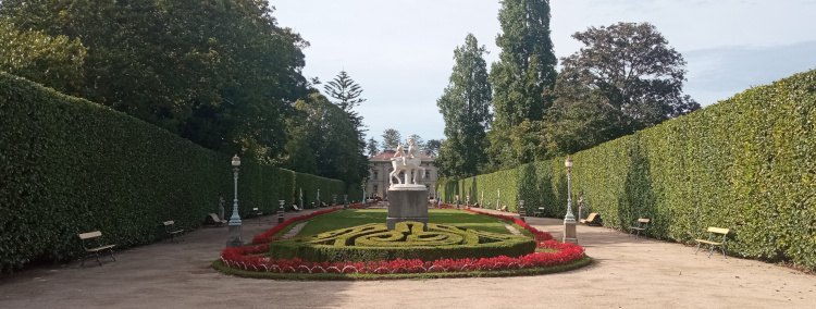 Palacio de Los Selgas -La Quinta- Desde Llanes a Cudillero no solamente por la costa