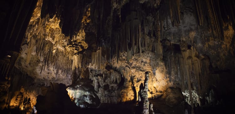 Cueva de Nerja - Ruta por las montañas de Málaga y Granada