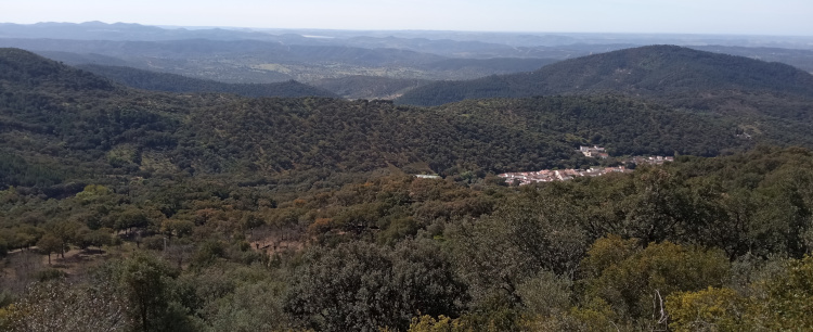 Parque Natural de Sierra de Aracena y Picos de Aroche - Sierra Morena en Huelva y Sevilla