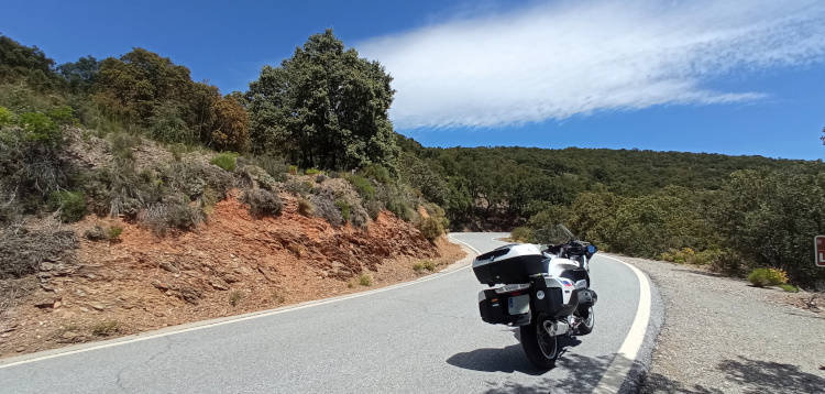 Ruta por las Sierras menores de Granada
