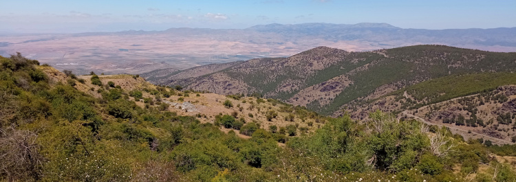 Descenso del Puerto de la Ragua - Ruta por Sierra Nevada