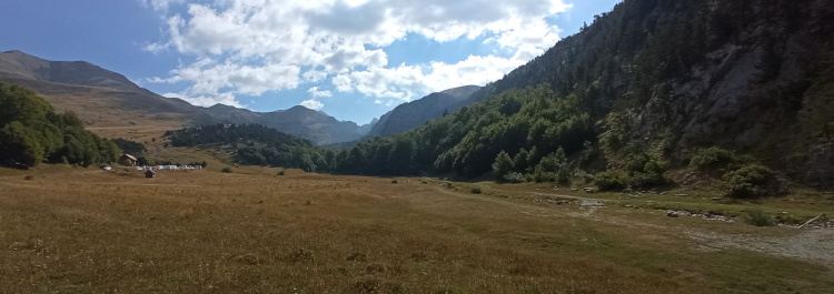 Refugio de Linza - Ruta por La Jacetania