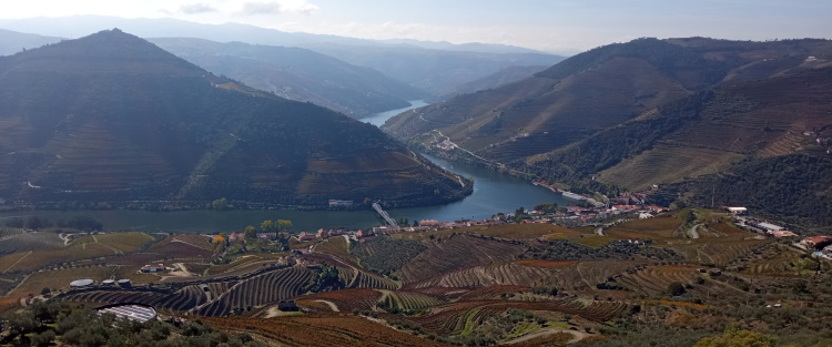 Miradouro de Casal de Loivos - Miradores del Vale do Duoro