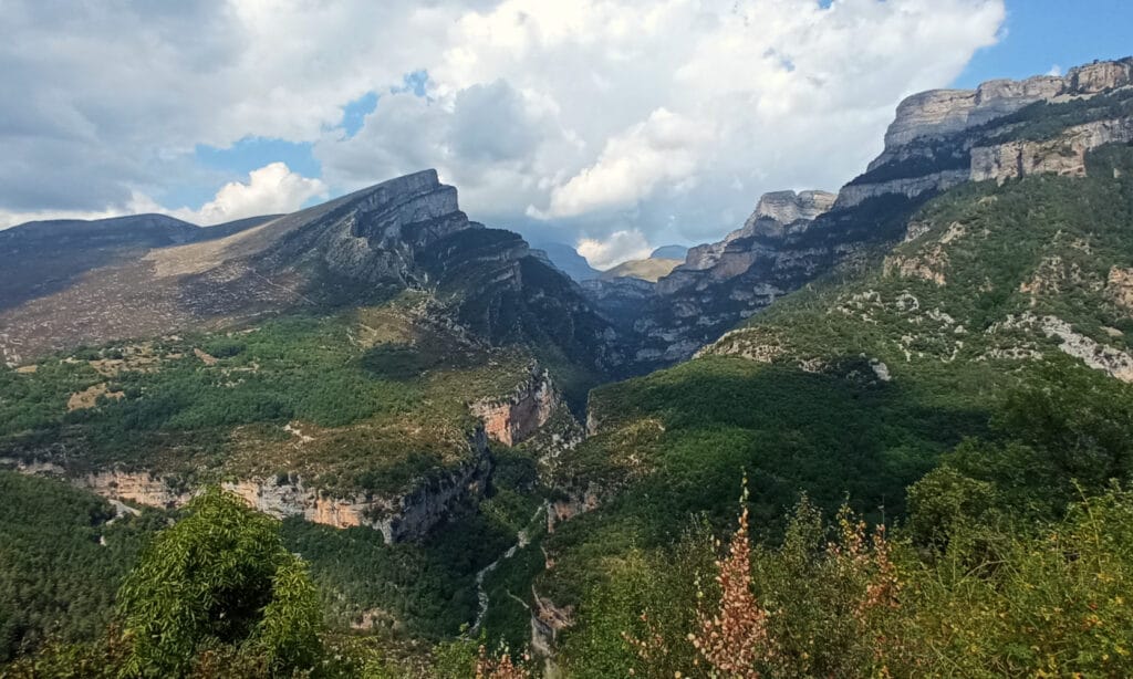 Cañón de Añisclo en los Pirineos