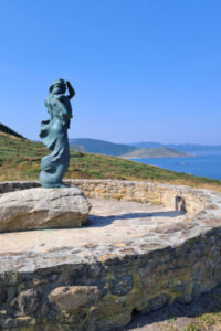 Escultura A Espera
